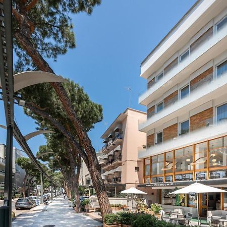 Hotel Pinocchio Cattolica Esterno foto